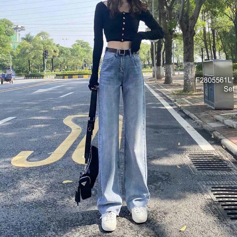 Set áo thun đen croptop tay dài phối quần jean dài ống suông lưng caoỉ1-2 ngày về