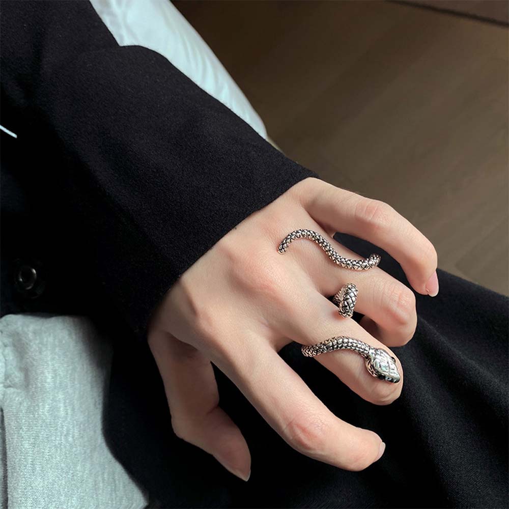 Nhẫn Đeo Tay Kim Loại Tạo Hình Rắn Phong Cách Gothic Cho Nữ