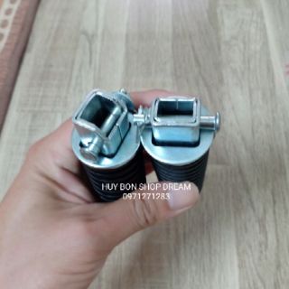 Để chân sau xe dream 2