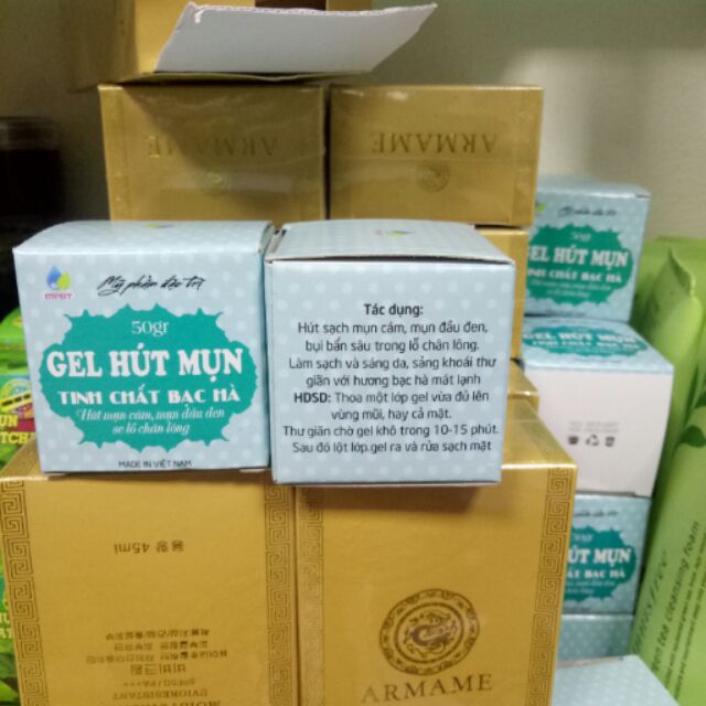 Gel hút mụn tinh chất bạc hà