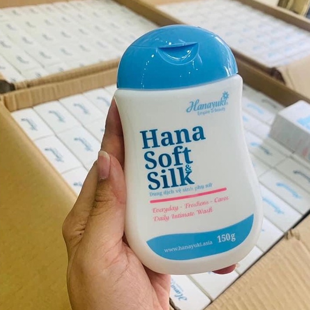 Dung Dịch Vệ Sinh Phụ Nữ Hanayuki Hana Soft Silk 150g