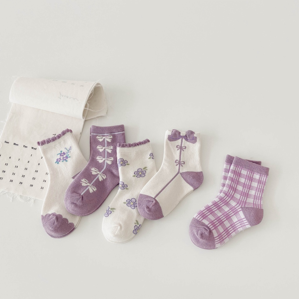 𝗦𝗵𝗼𝗽 𝗠𝗲̣ 𝗕𝗼𝗯 𝟴𝟲 - Set 5 Đôi Tất Cotton Phong Cách Hàn Quốc Họa Tiết Hoa Tím Vintage Cho Bé Gái (1-12 tuổi)