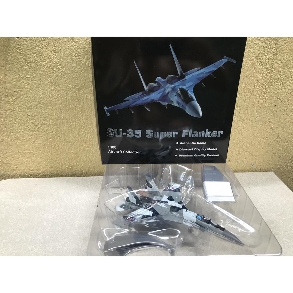 Mô hình Máy bay SU-35B Super Flanke - 1:100