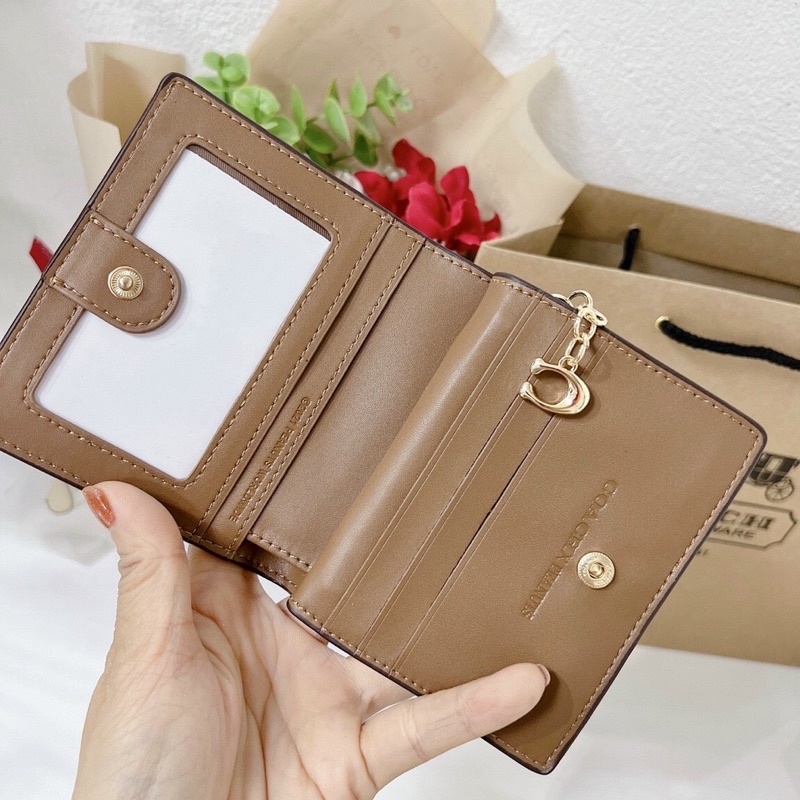 Ví ngắn nữ nhiều màu