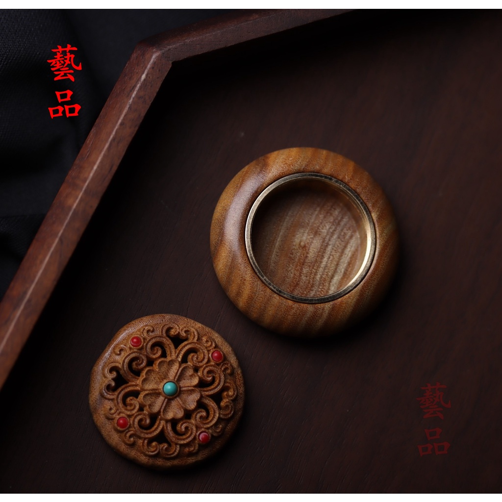 Hộp Gỗ Đàn Hương Xanh Tự Nhiên Cỡ 4.2 * 1.8cm Dùng Tạo Mùi Hương Cho Xe Hơi