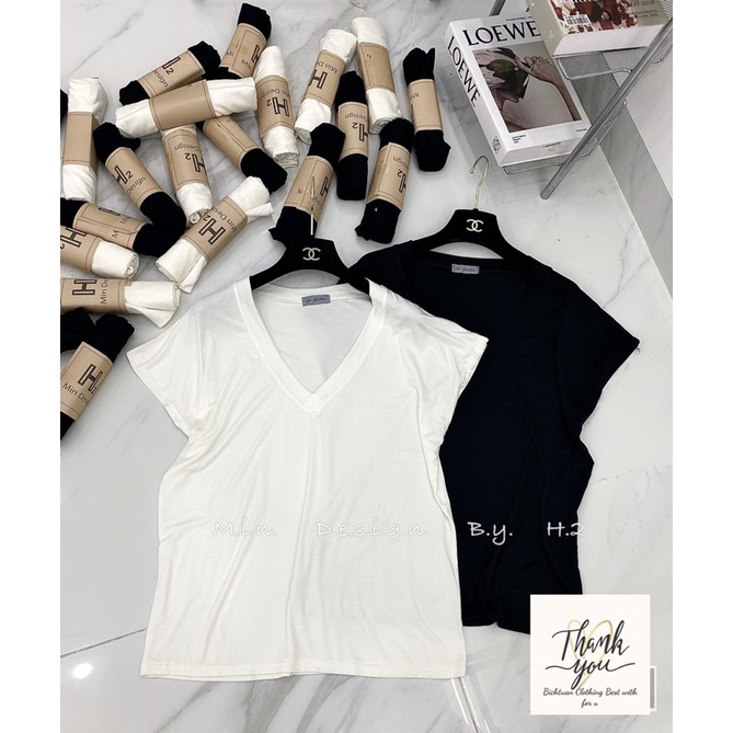 Áo thun cổ V basic