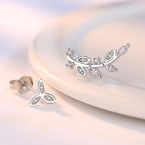 Bông tai / khuyên tai thời trang có hộp tặng kèm