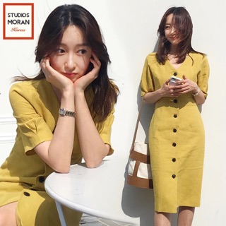 Váy vải thô khuy dọc dáng ôm vàng