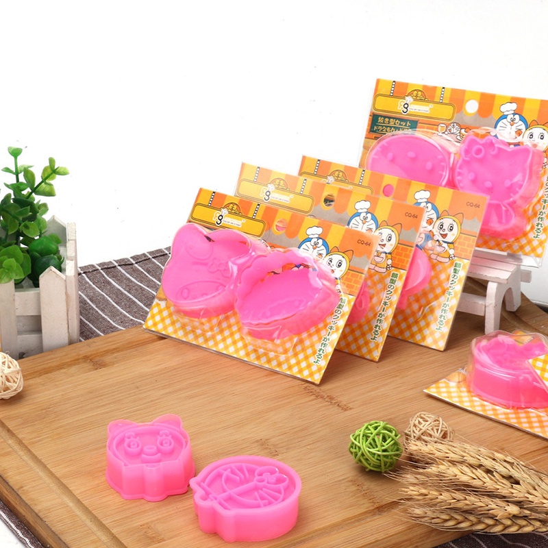 Set 2 Khuôn Làm Bánh Quy 3d Hoạt Hình Dễ Thương