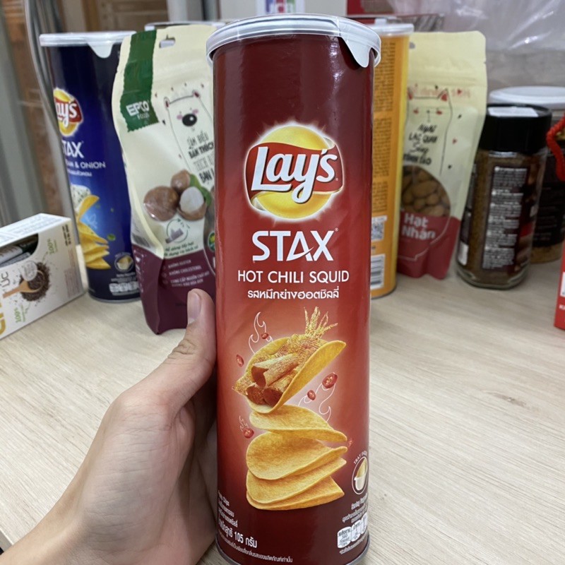 Bánh Snack Khoai Tây Miếng Lay's Stax Thái Vị Mực Cay Hộp 105g