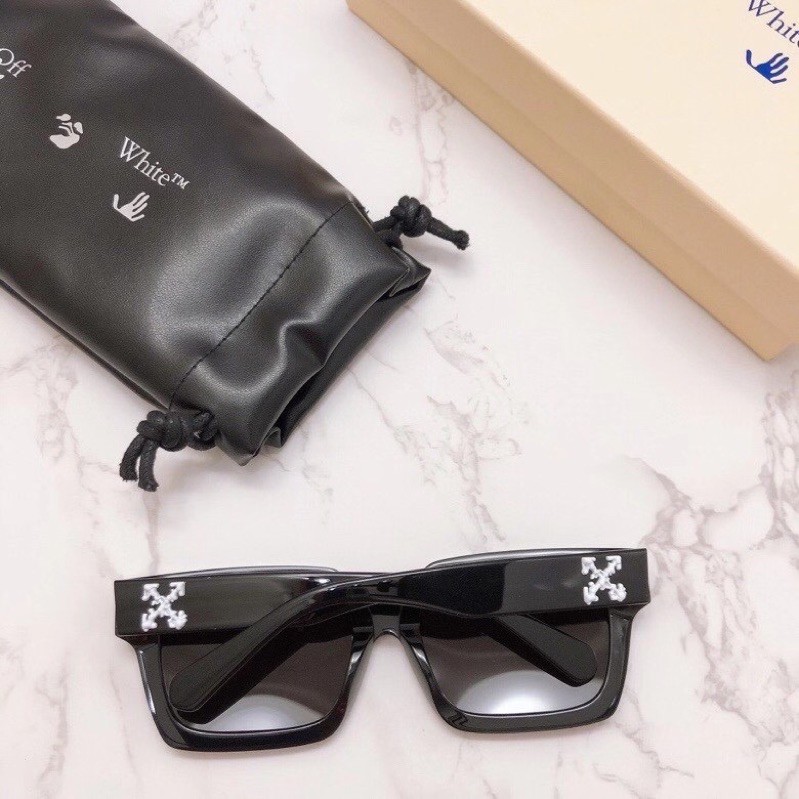 Kính mát Off White arrow plaque sunglasses fw20