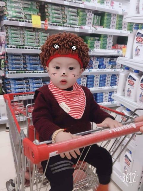 Nón tóc xù cho bé