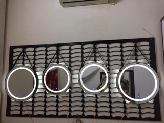 Gương bàn trang điểm có led