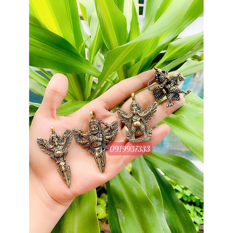 Chuỳ Garuda Kim Sí Điểu đồng