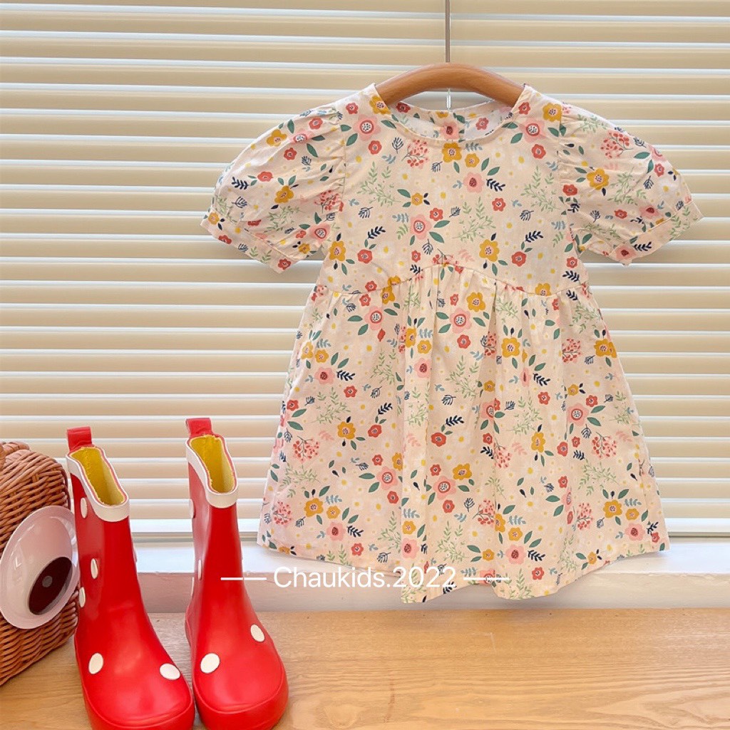 Váy babydoll hoa nhí bé gái kiểu dáng vintage tay nhún cúc cài sau chất thô hàn mát mẻ Dinokids