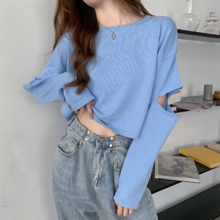 Áo len gân croptop cut-out tay cá tính mẫu thu đông 2020
