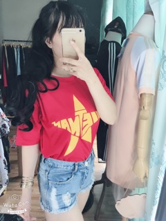 ÁO CỜ ĐỎ SAO VÀNG(hình e tự chụp)