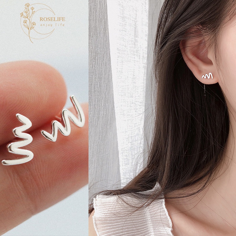Đôi bông tai bạc S925 hình trái tim nhỏ đơn giản chống dị ứng thời trang