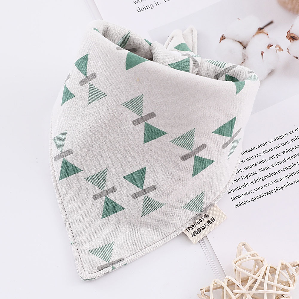 Yếm Ăn Cotton Hai Lớp Siêu Mềm In Họa Tiết Hoạt Hình Có Thể Điều Chỉnh Cho Bé Sơ Sinh