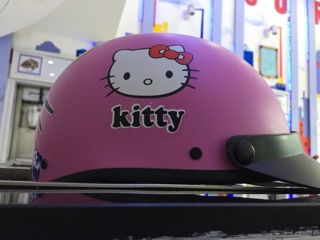 Combo nón Hello Kitty 1/2 kèm kính uv400