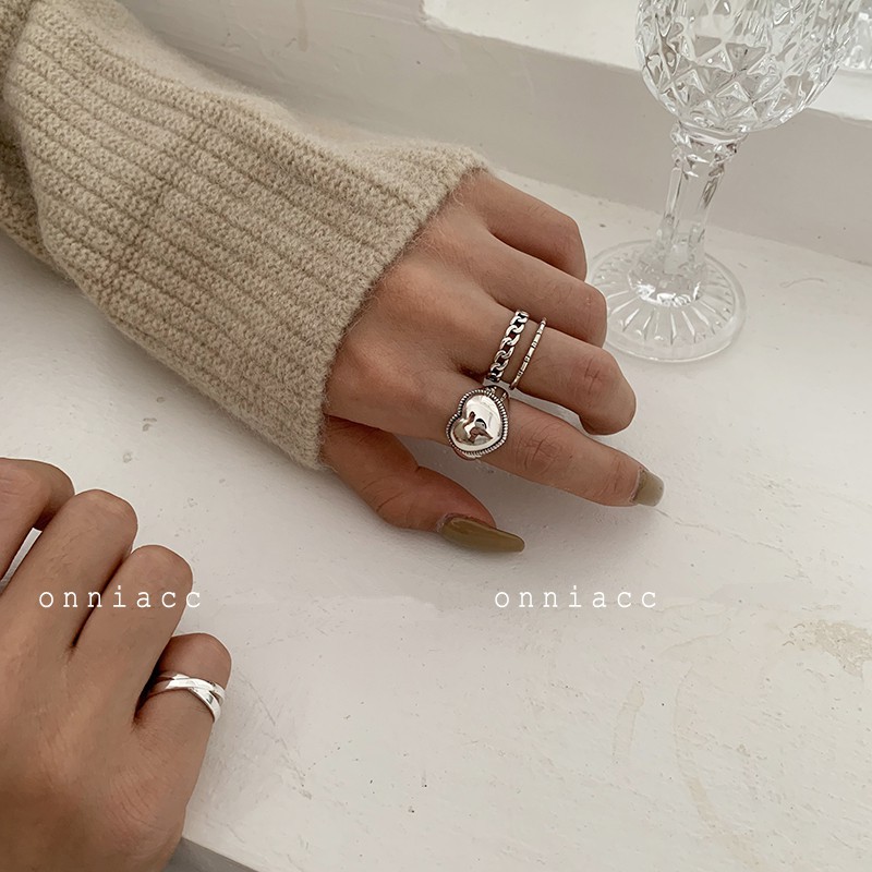 Nhẫn Xích Mặt Trái Tim Phong Cách Retro B760