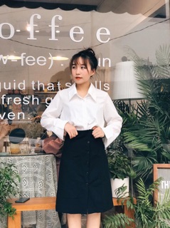 Sơmi cổ nhọn