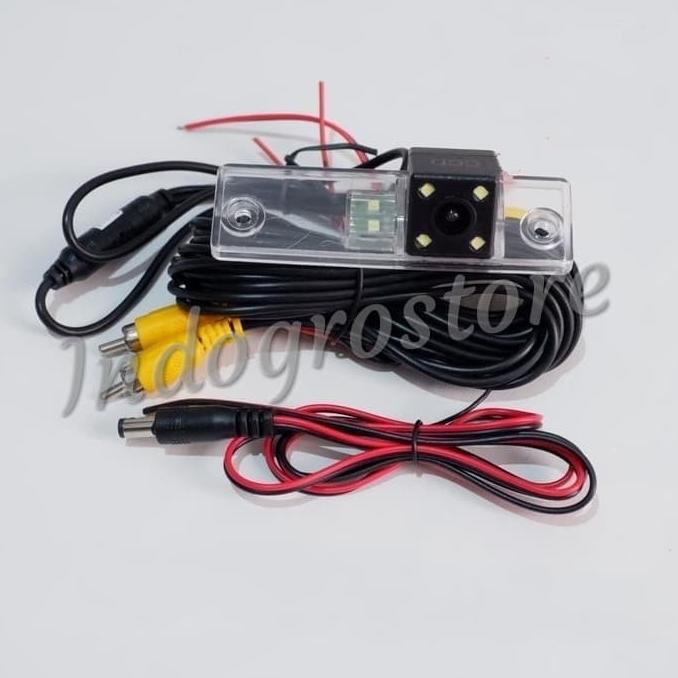 Camera Lùi Xe / CAMERA CCD OEM TOYOTA NEW INNOVA!!!!!