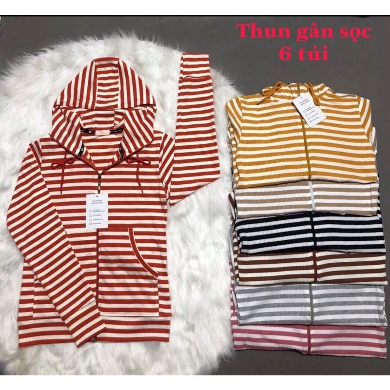 Áo khoác nữ sọc thun thêu có nón kéo khóa 2 túi trước tay dài xỏ ngón
