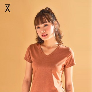 Áo thun nữ basic cổ tim COUPLE TX WTS 4057