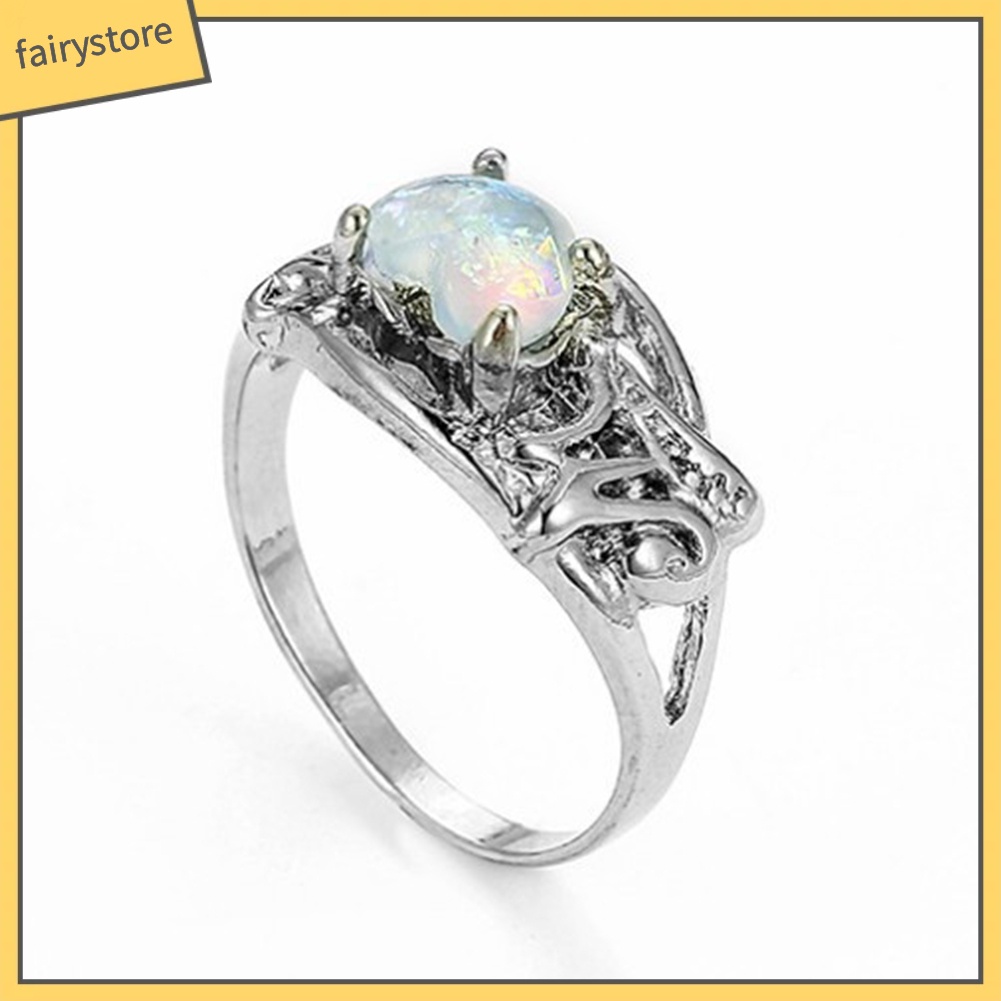 Nhẫn Hợp Kim Đính Đá Opal Giả Hình Trái Tim Khắc Chữ