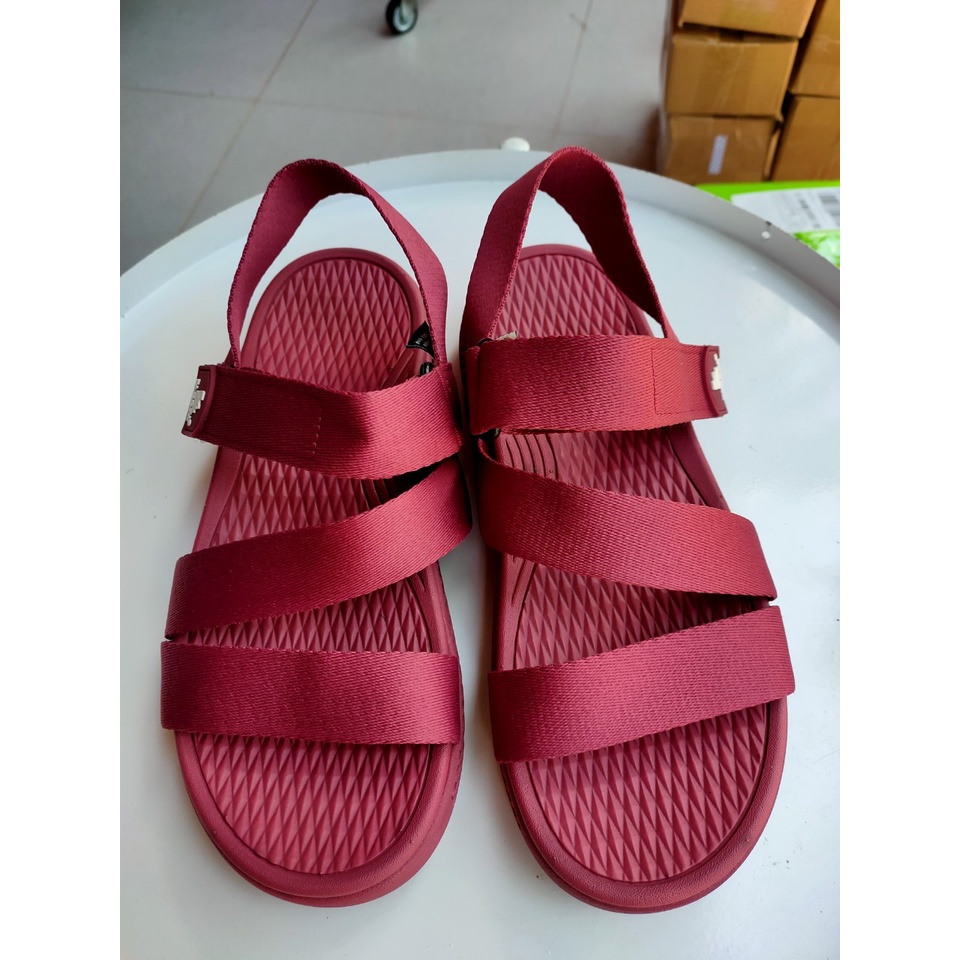Giày sandal nữ học sinh đi học siêu nhẹ, siêu êm chân , màu đen , đỏ,  Nk04 ,size 35-39