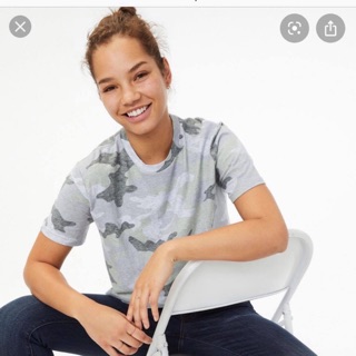 Áo croptop rằn ri nữ