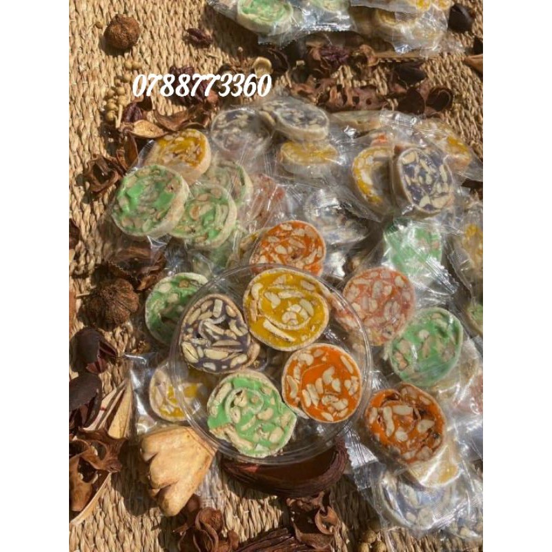 Kẹo chuối dừa non ngũ sắc 500g
