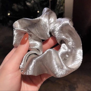 🦋Chun cột tóc scrunchie lụa satin, scrunchies bóng