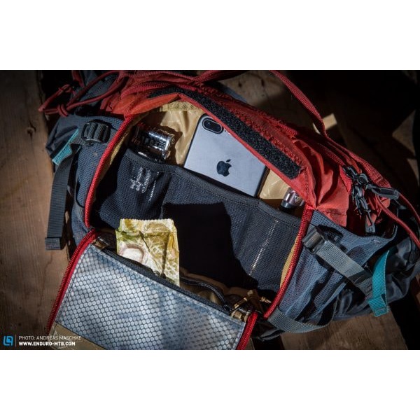 Túi đeo hông đi xe đạp Evoc Hip Pack Pro 3L bike bag