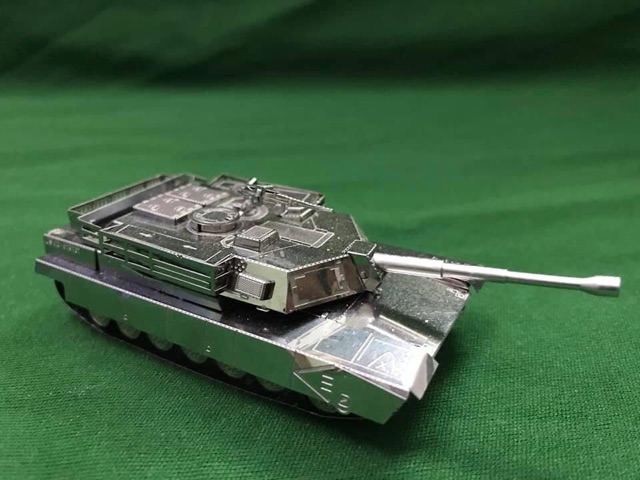 Mô hình 3D kim loại lắp ráp xe tăng M1 Abrams [Chưa lắp]