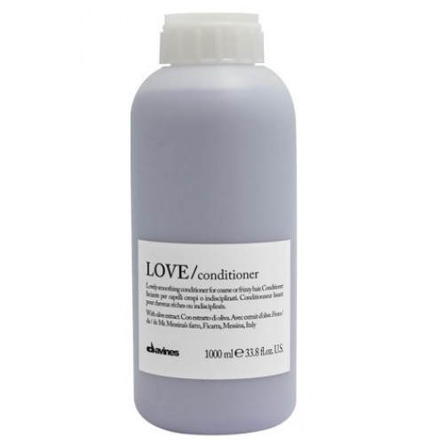 Dầu xả làm suôn mượt cung cấp độ ẩm sâu cho mái tóc thẳng mượt LOVE SMOOTHING 1000ml