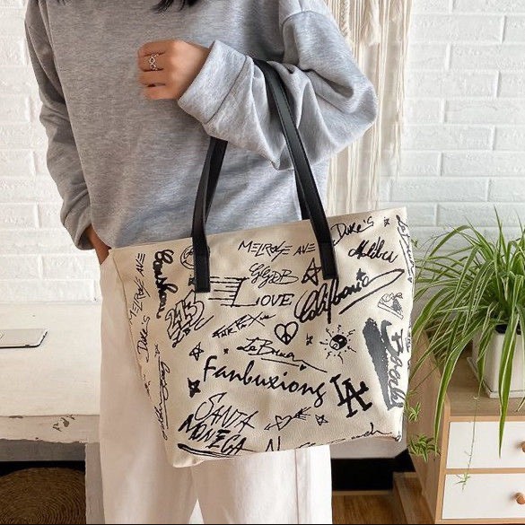 Túi xách nữ chất vải canvas size lớn họa tiết cá tính