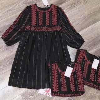 Đầm Baby doll thêu