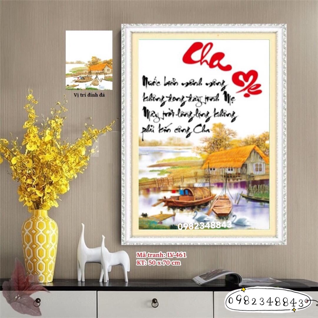 Tranh đính đá cha mẹ KT:50x70cm,tranh gắn đá chưa đính.