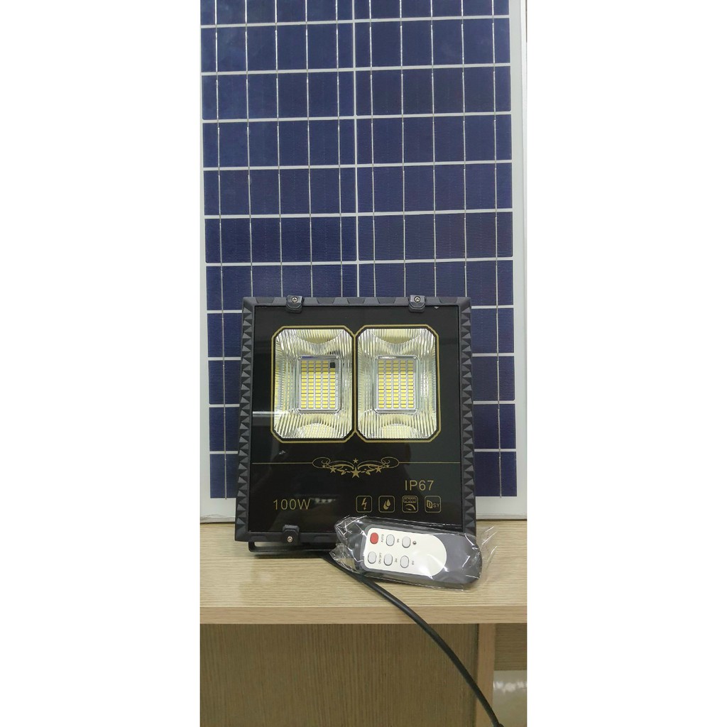 Pha led năng lượng mặt trời 200w 4 khoan solar - Ip67 chống nước, sáng lâu, dây nối dài 5m