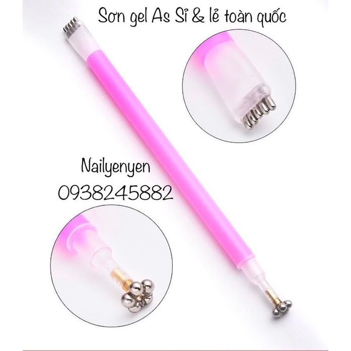 Nam châm hơ mắt mèo