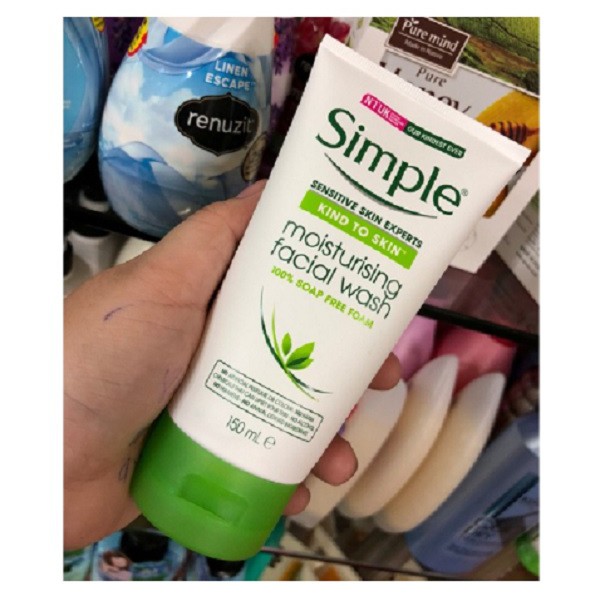 Sữa Rửa Mặt Cho Da Khô Simple Moisturising Facial Wash 150ml | BigBuy360 - bigbuy360.vn