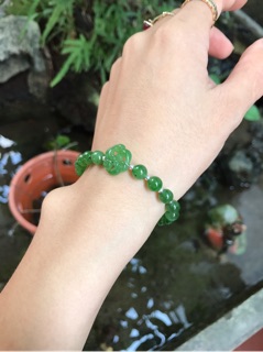 Vòng ngọc bích