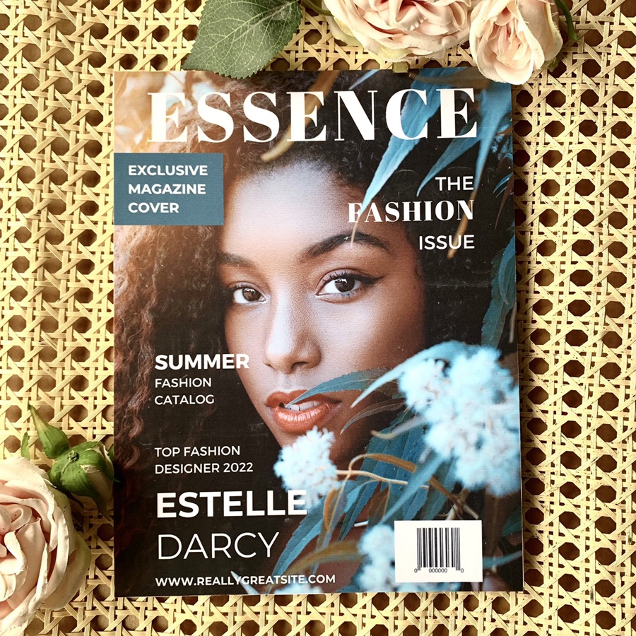 Bìa tạp chí làm đạo cụ chụp ảnh thời trang độc đáo Fashion magazine