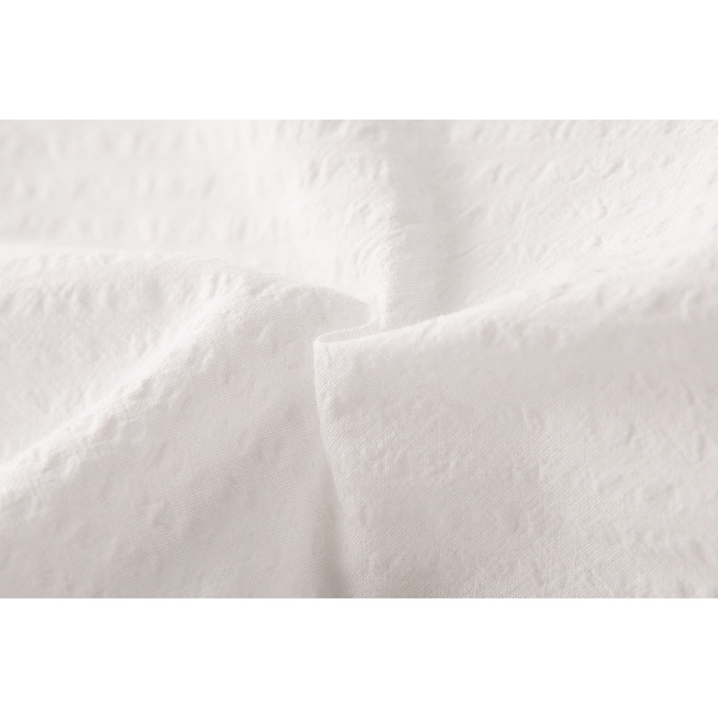 BEAR LEADER Bộ Áo Tay Ngắn Họa Tiết Hoa + Quần Ngắn Màu Trắng Thời Trang Mùa Hè Xinh Xắn Cho Bé Gái