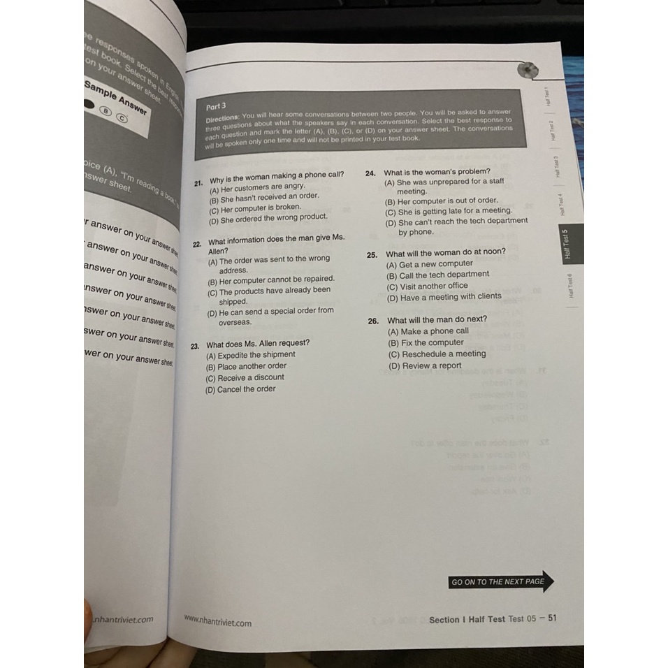 Sách - Essential tests for toeic LC 1000 , RC 1000 ( Nhân Trí Việt )
