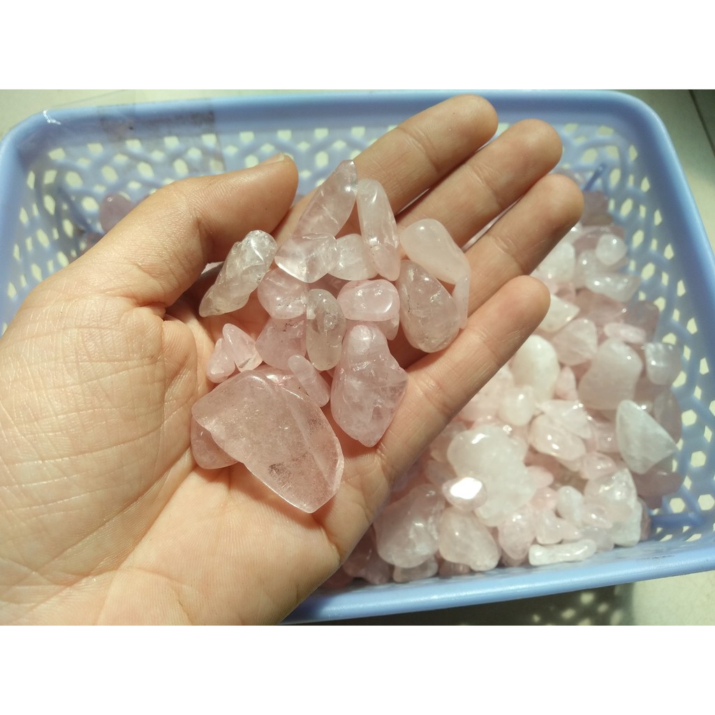 Đá vụn tinh thể thach anh hồng tư nhiên thanh tẩy phong thủy | BigBuy360 - bigbuy360.vn