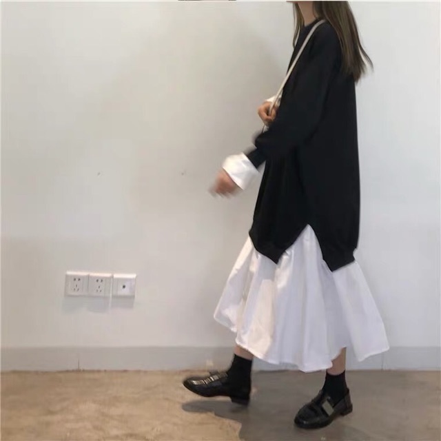 Váy dài đen trắng mẫu 2