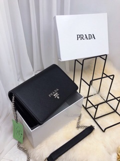 Túi xách Prada